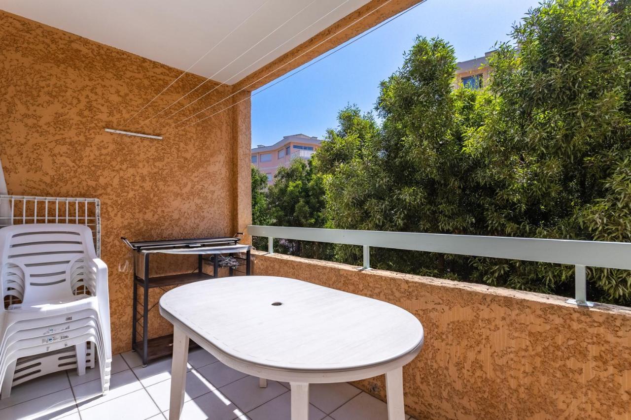 La Castillane - Appt Avec Piscine Partagee Cavalaire-sur-Mer Ngoại thất bức ảnh